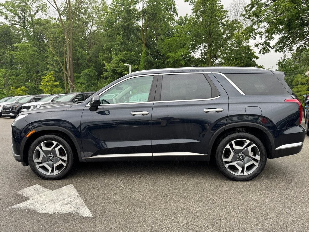 Used 2025 Hyundai Palisade Limited with VIN KM8R5DGE0SU843768 for sale in Indianapolis, IN