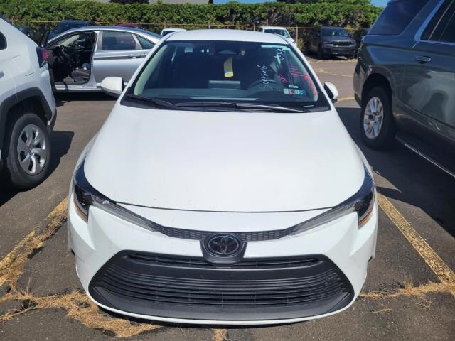 2024 Toyota Corolla LE photo 2