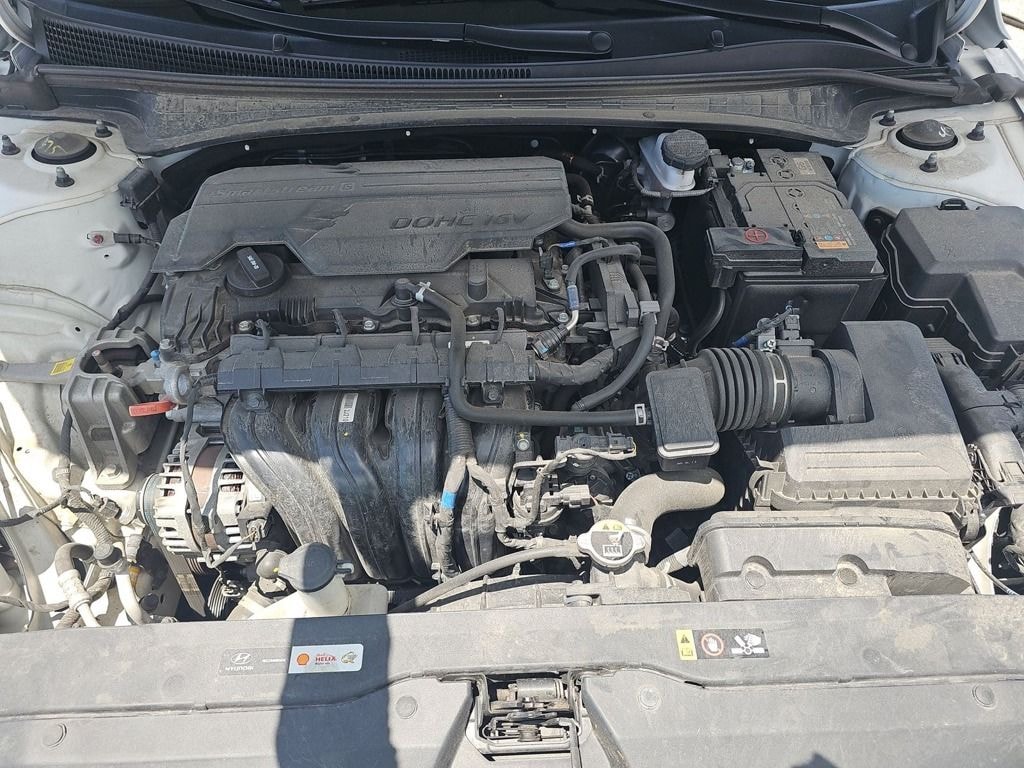 Used 2024 Hyundai Elantra Limited Sedan