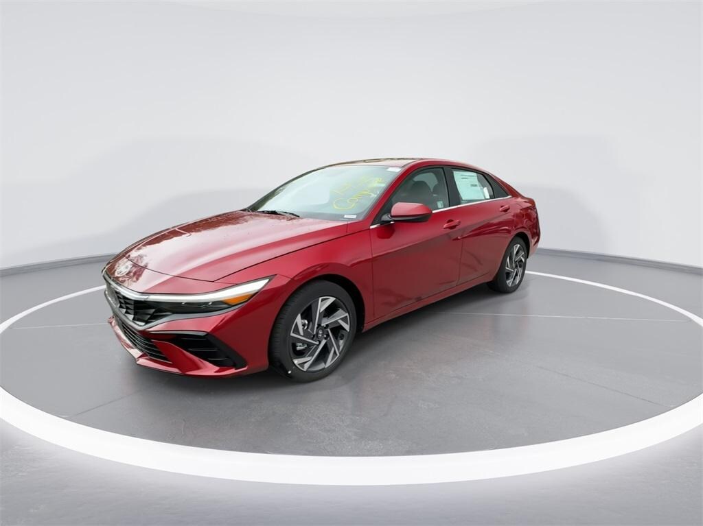 New 2025 Hyundai Elantra SEL Convenience Sedan