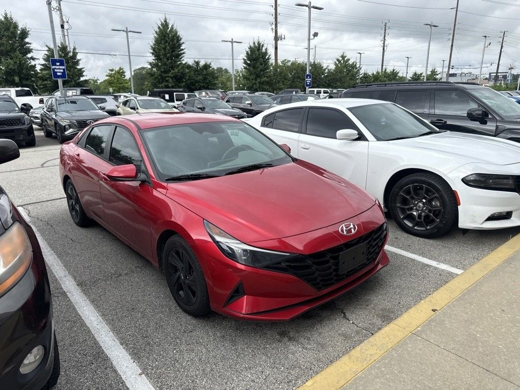 Used 2021 Hyundai Elantra SEL Sedan