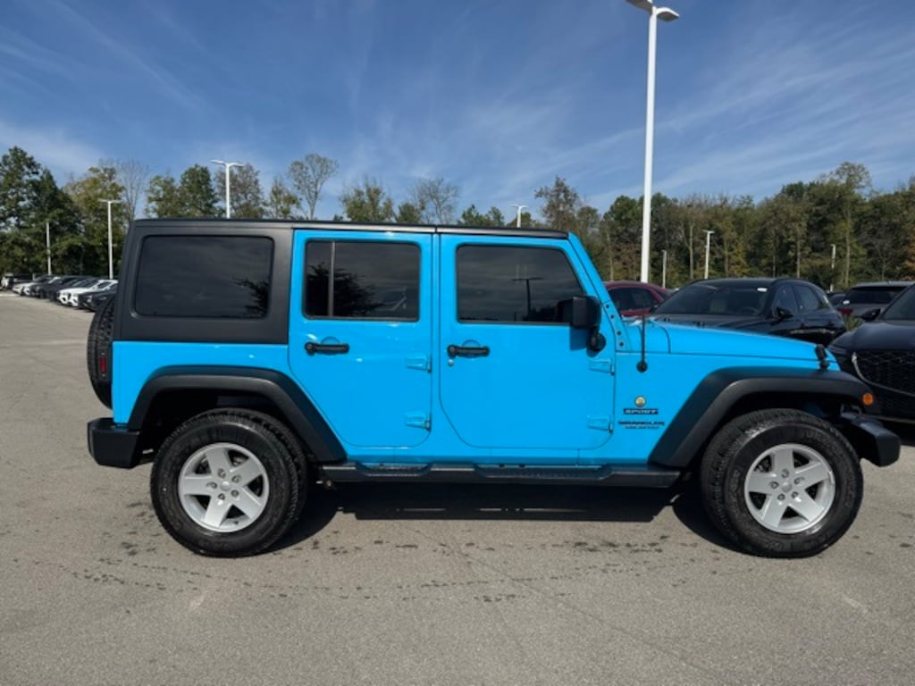 Used 2017 Jeep Wrangler JK Unlimited Sport 4x4 SUV