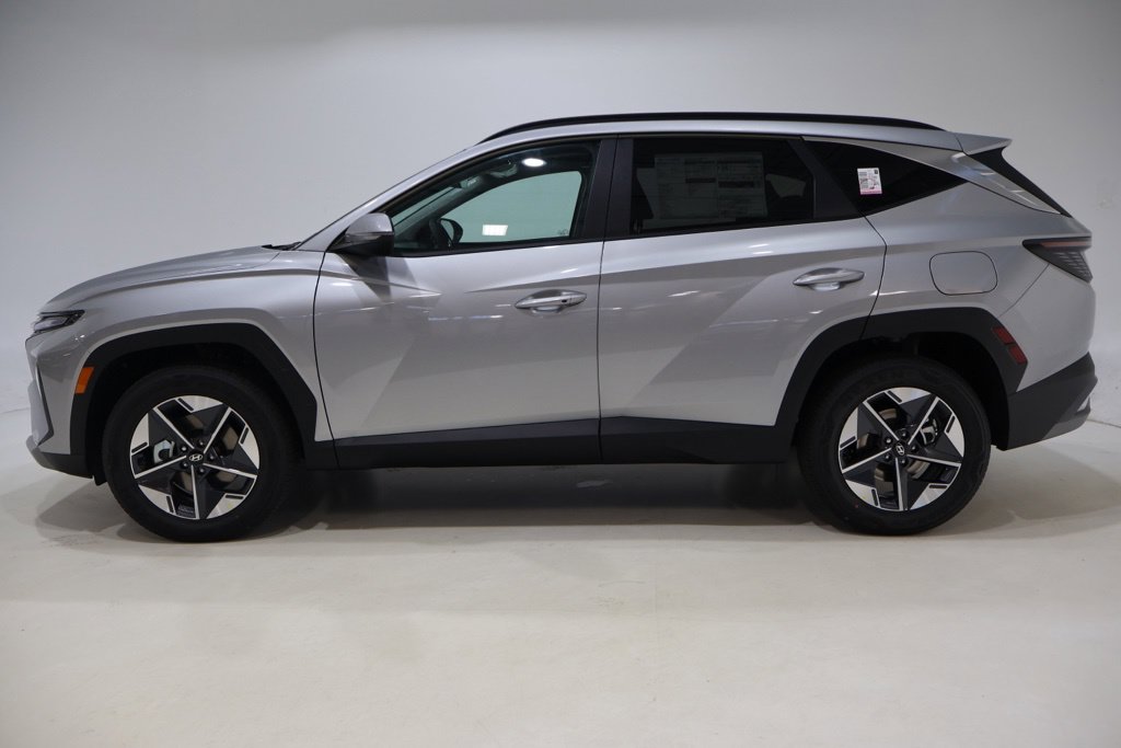 New 2026 Hyundai Tucson Hybrid SEL Convenience SUV