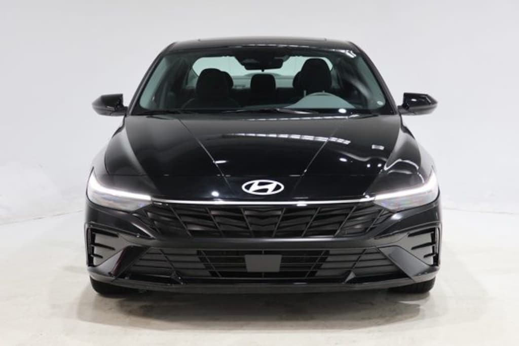 Used 2024 Hyundai Elantra SEL Sedan