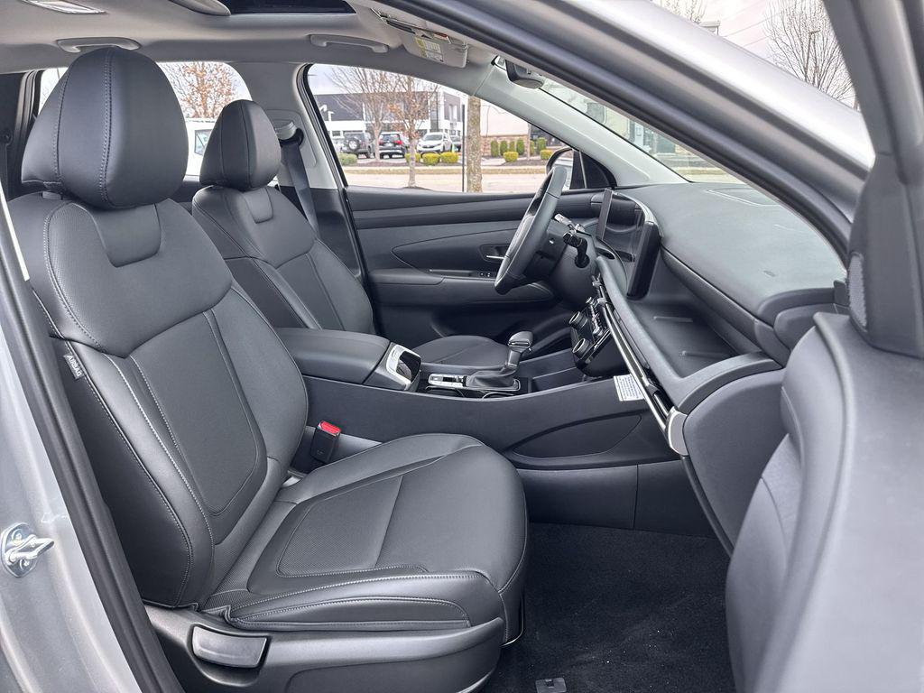 2025 Hyundai Tucson SEL Convenience - Photo 31