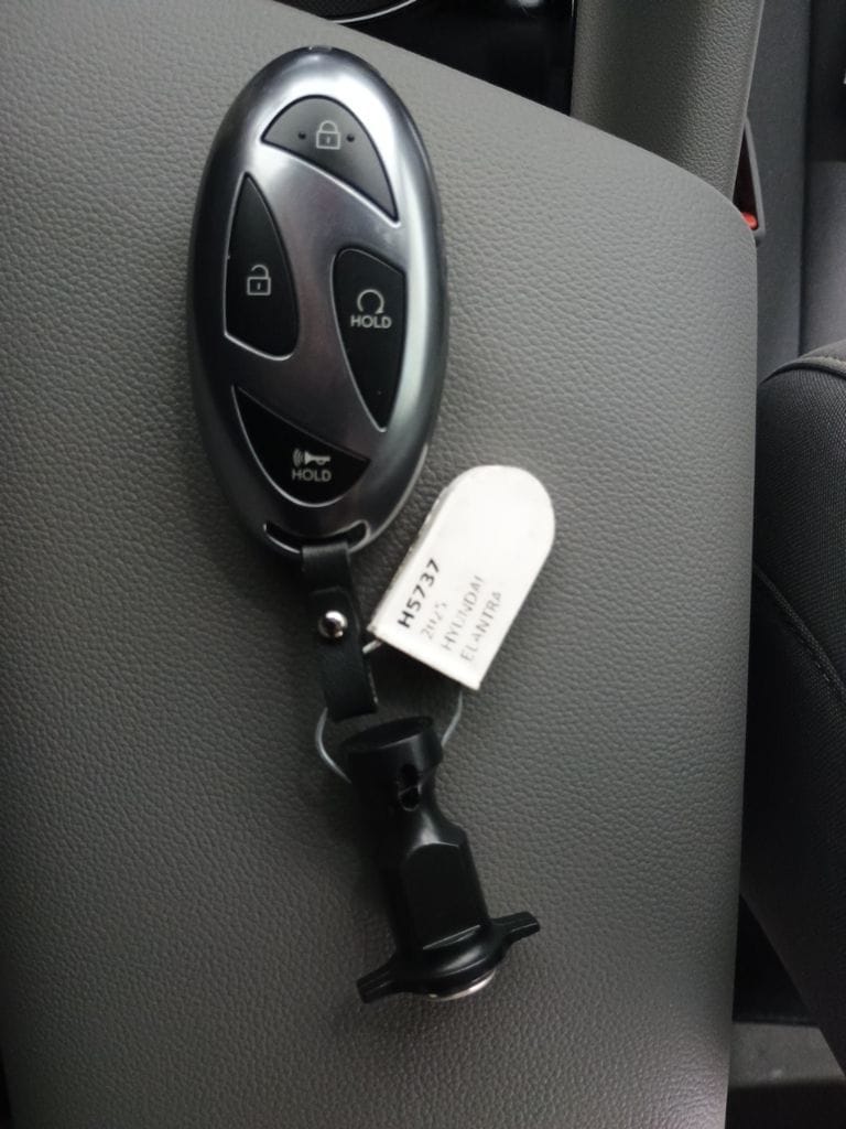 2025 Hyundai Elantra Blue - Photo 30
