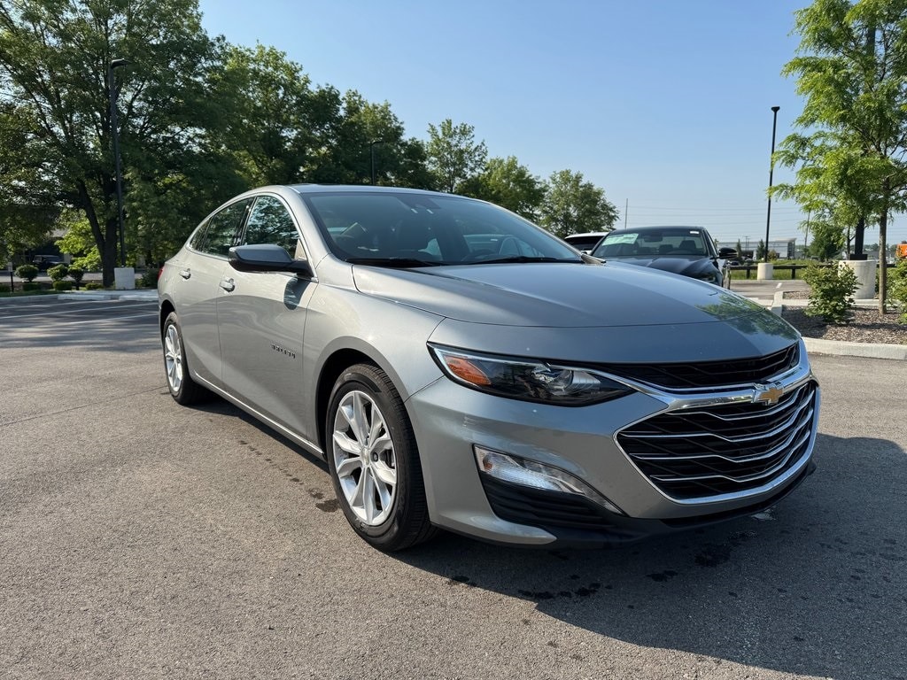 Used 2024 Chevrolet Malibu 1LT with VIN 1G1ZD5ST7RF148181 for sale in Indianapolis, IN