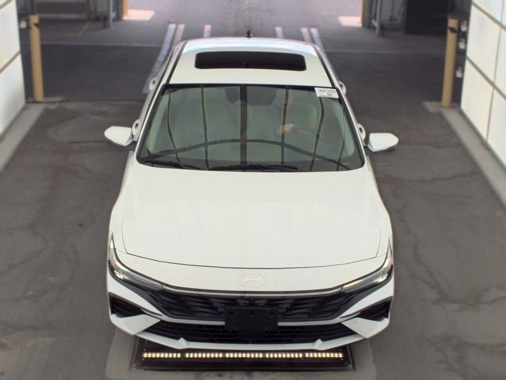 Used 2024 Hyundai Elantra Limited Sedan