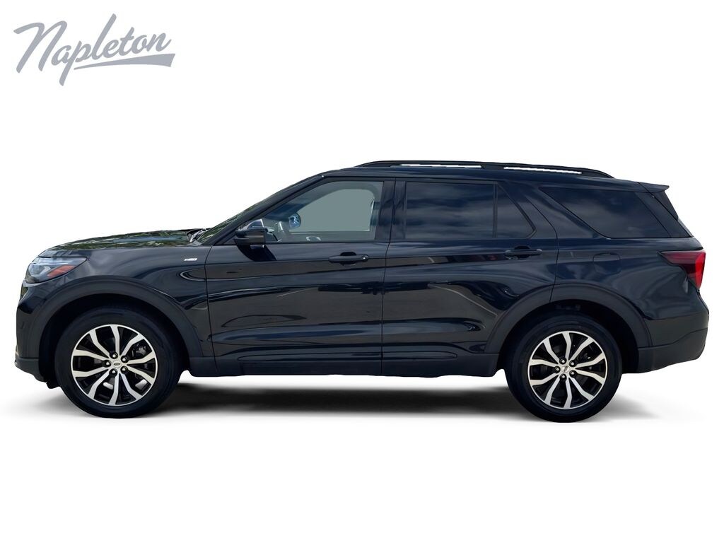 Used 2025 Ford Explorer ST-Line SUV