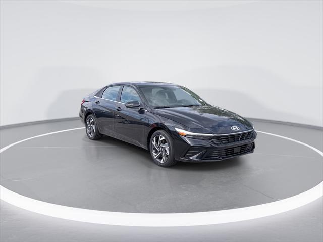 2025 Hyundai Elantra Hybrid Limited photo 2