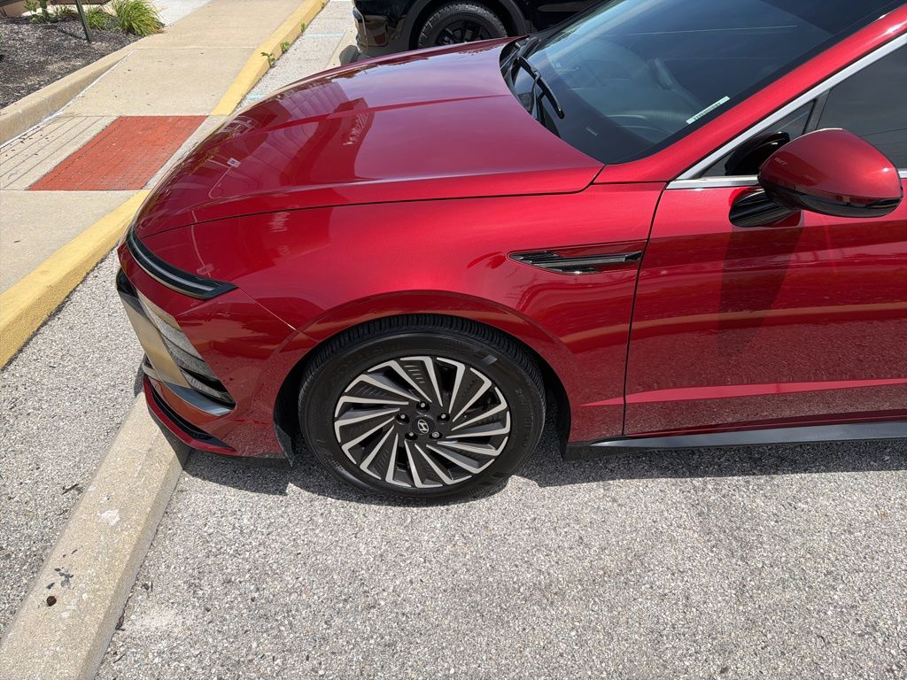 2025 Hyundai Sonata SEL's photo