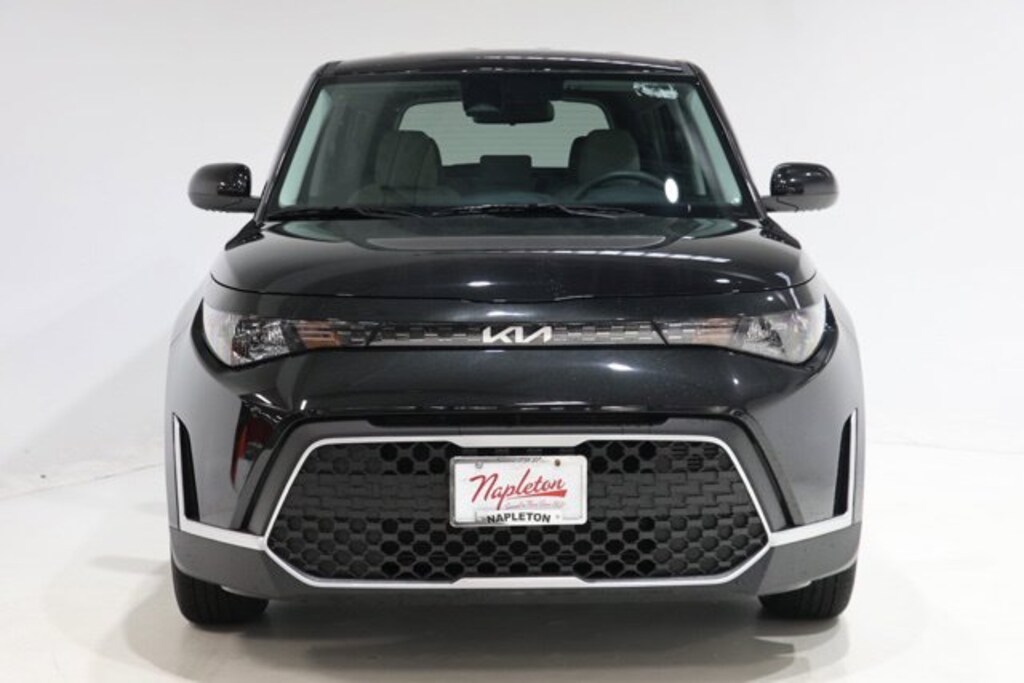 Used 2025 Kia Soul LX Hatchback