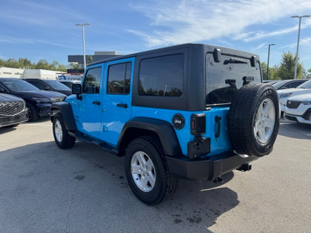 Used 2017 Jeep Wrangler JK Unlimited Sport 4x4 SUV