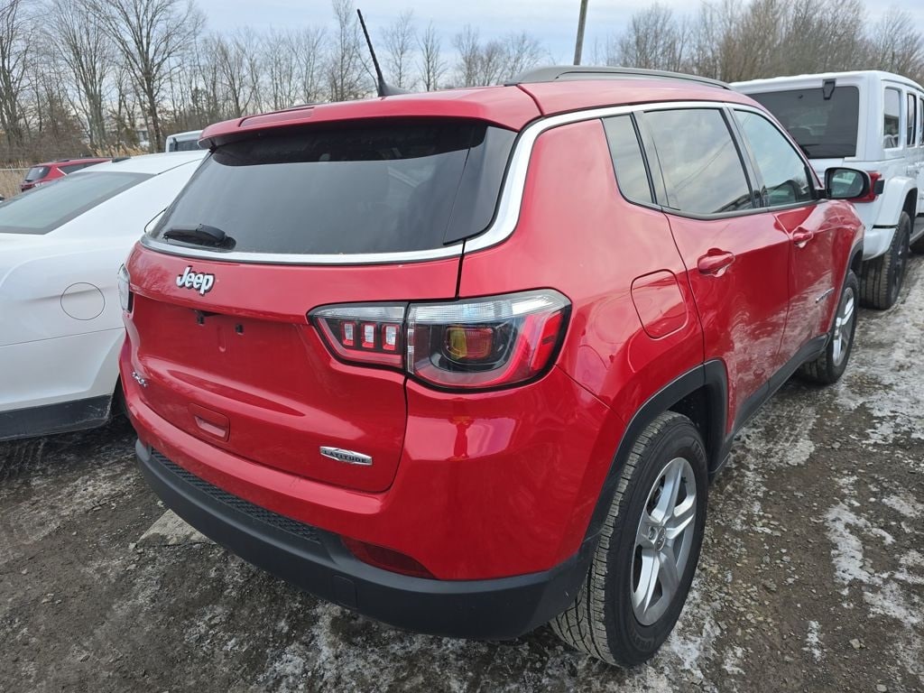 Used 2023 Jeep Compass Latitude SUV