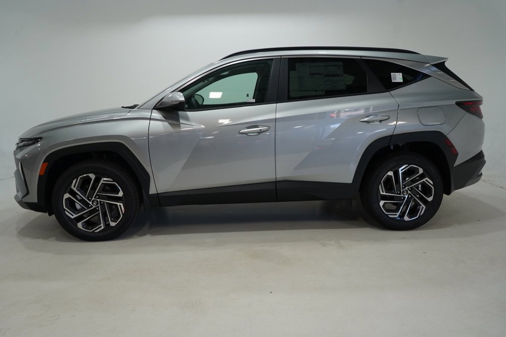 New 2026 Hyundai Tucson SEL Plus AWD SUV