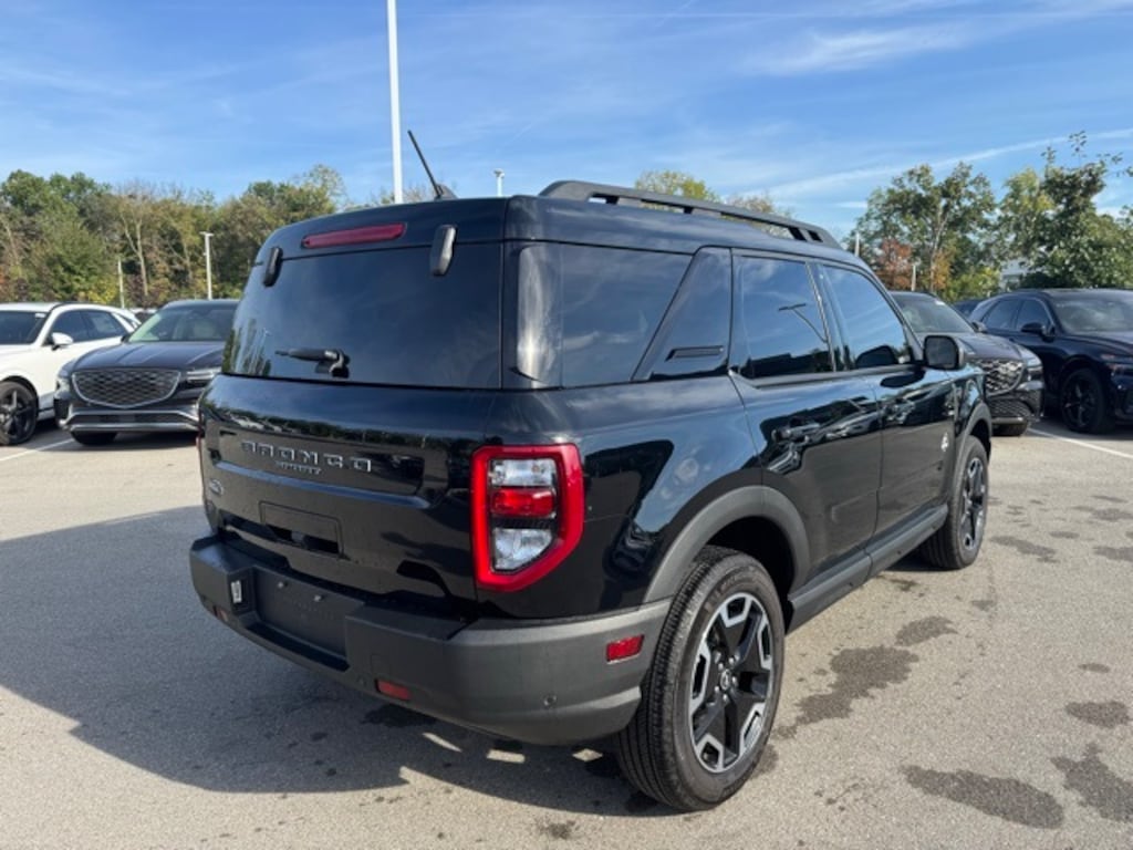 Used 2023 Ford Bronco Sport Outer Banks SUV