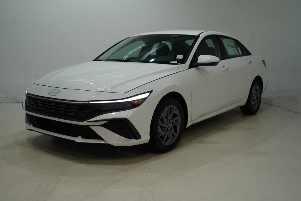 New 2026 Hyundai Elantra Hybrid Blue Sedan
