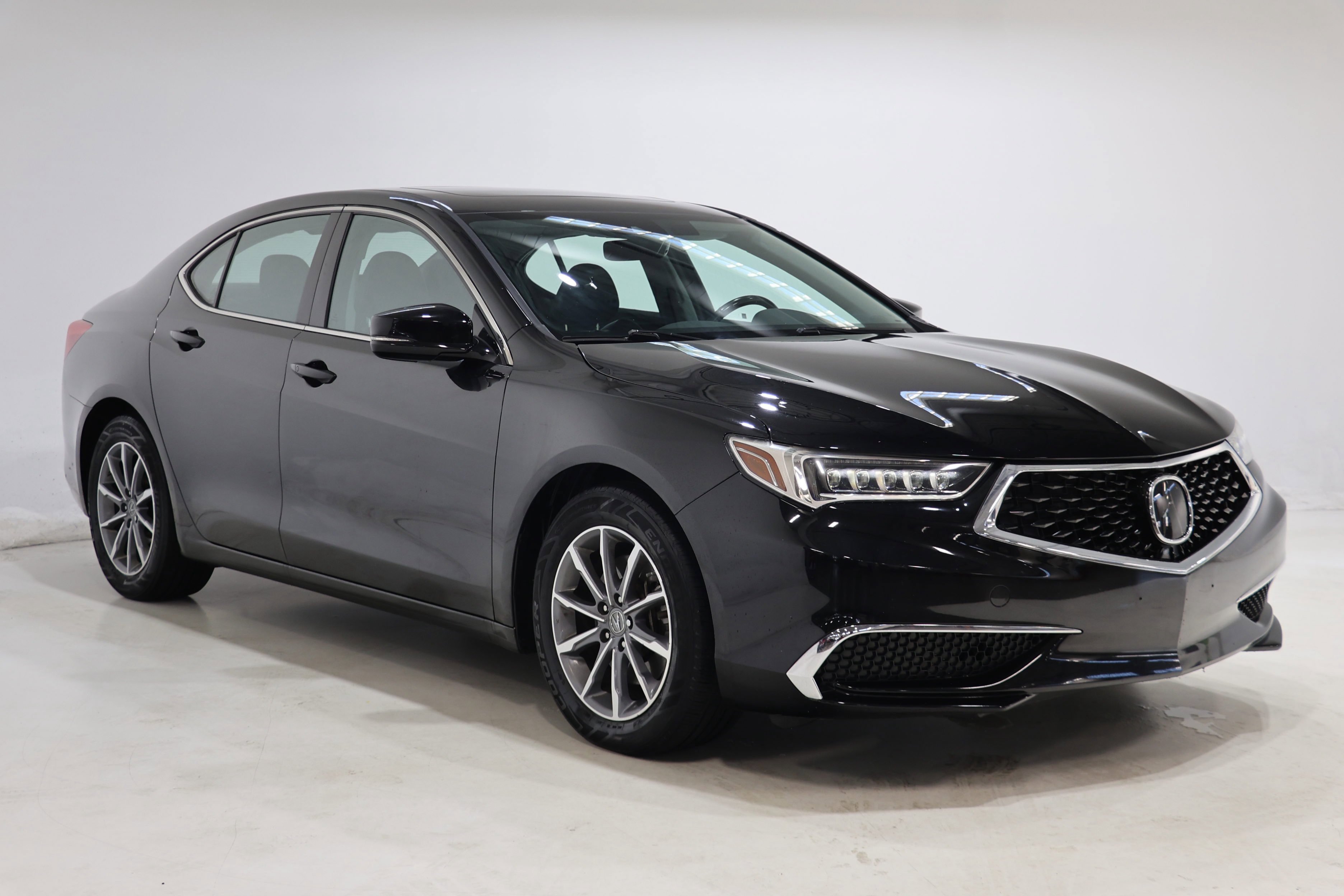  Acura TLX