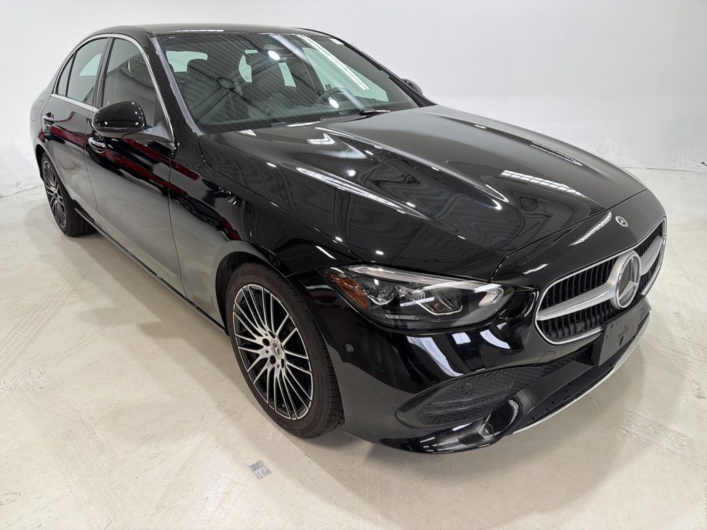 2025 Mercedes-Benz C-Class C 300 4MATIC's photo