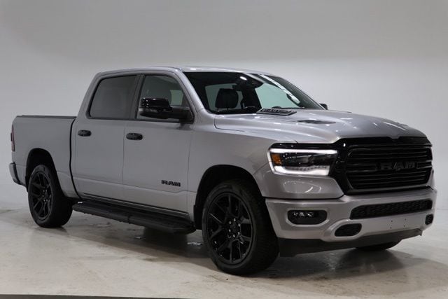 2023 RAM 1500 Laramie 4x4 Crew Cab 5'7's photo