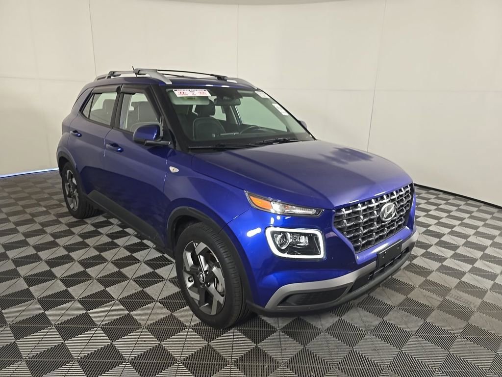  Hyundai Venue