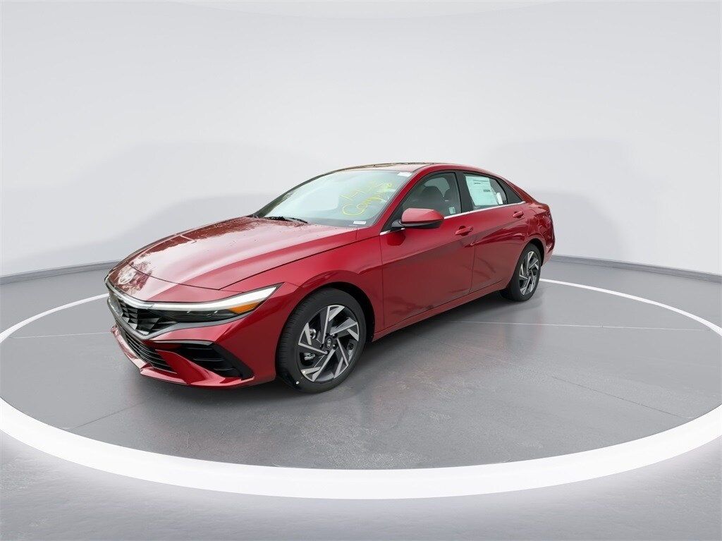 2025 Hyundai Elantra SEL Convenience photo 4