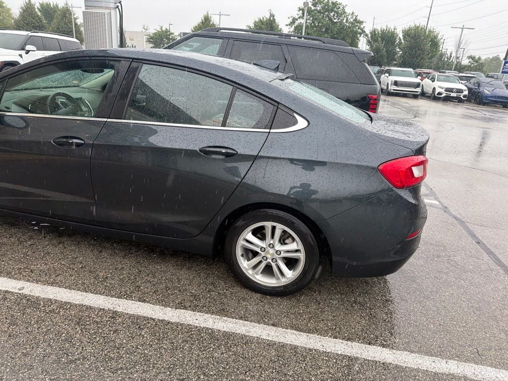 Used 2017 Chevrolet Cruze LT Auto Sedan