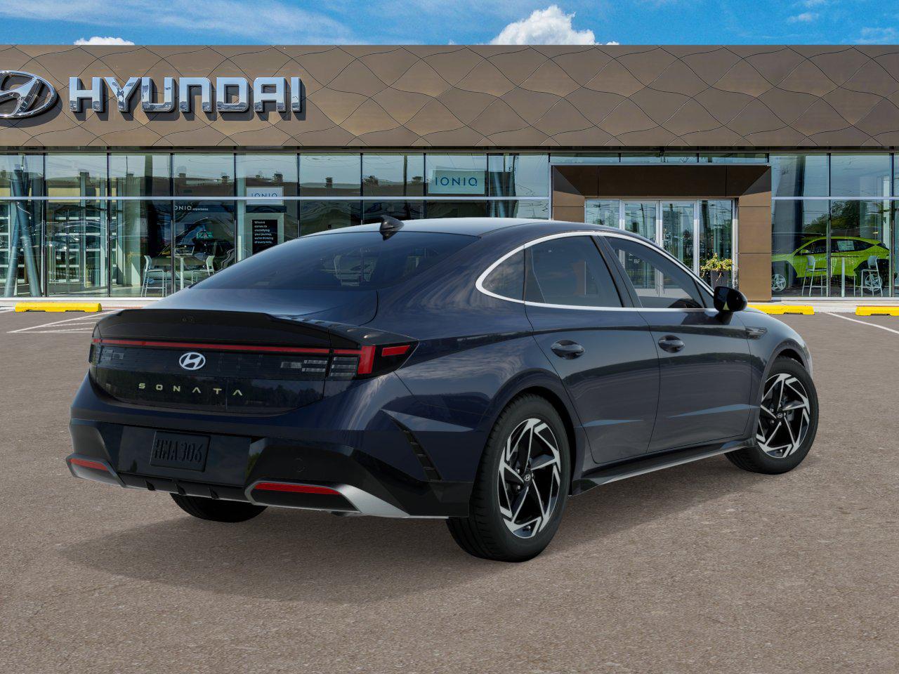 2026 Hyundai Sonata SEL Sport photo 4