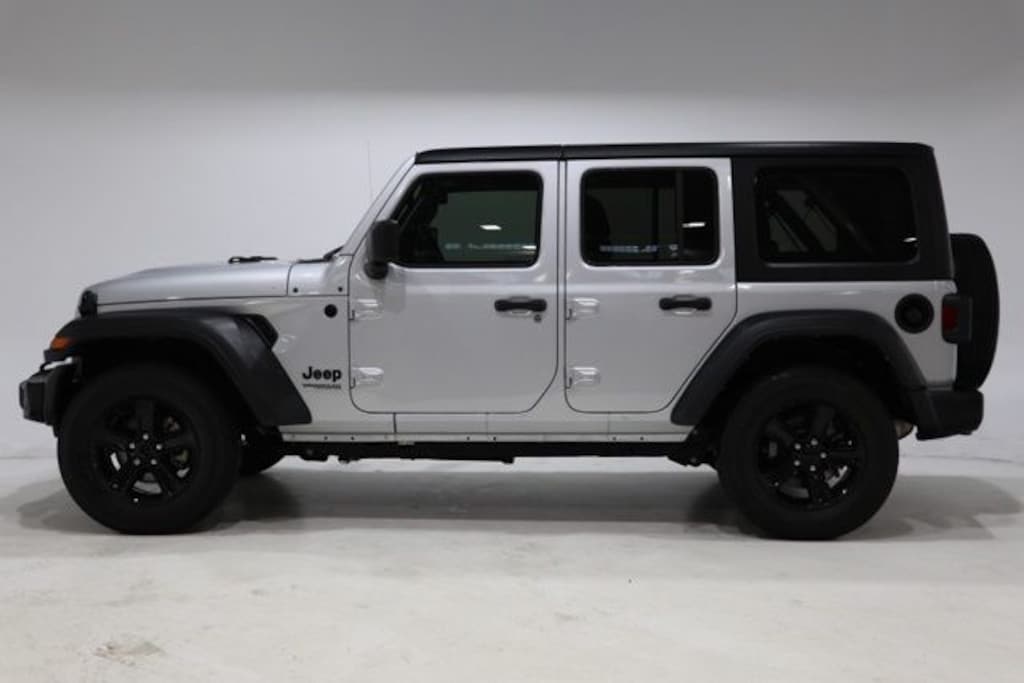 Used 2022 Jeep Wrangler Unlimited Sport SUV