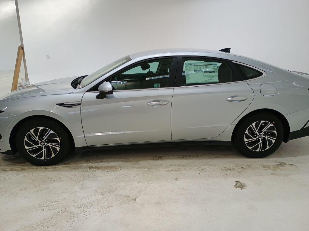 New 2026 Hyundai Sonata Hybrid Blue Sedan