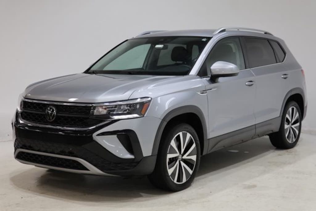 Used 2024 Volkswagen Taos 1.5T SE SUV