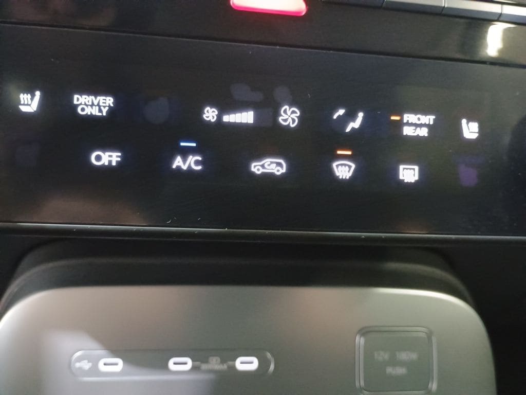 2026 Hyundai IONIQ 9 SE - Photo 23
