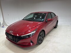 2023 Hyundai Elantra SEL Sedan