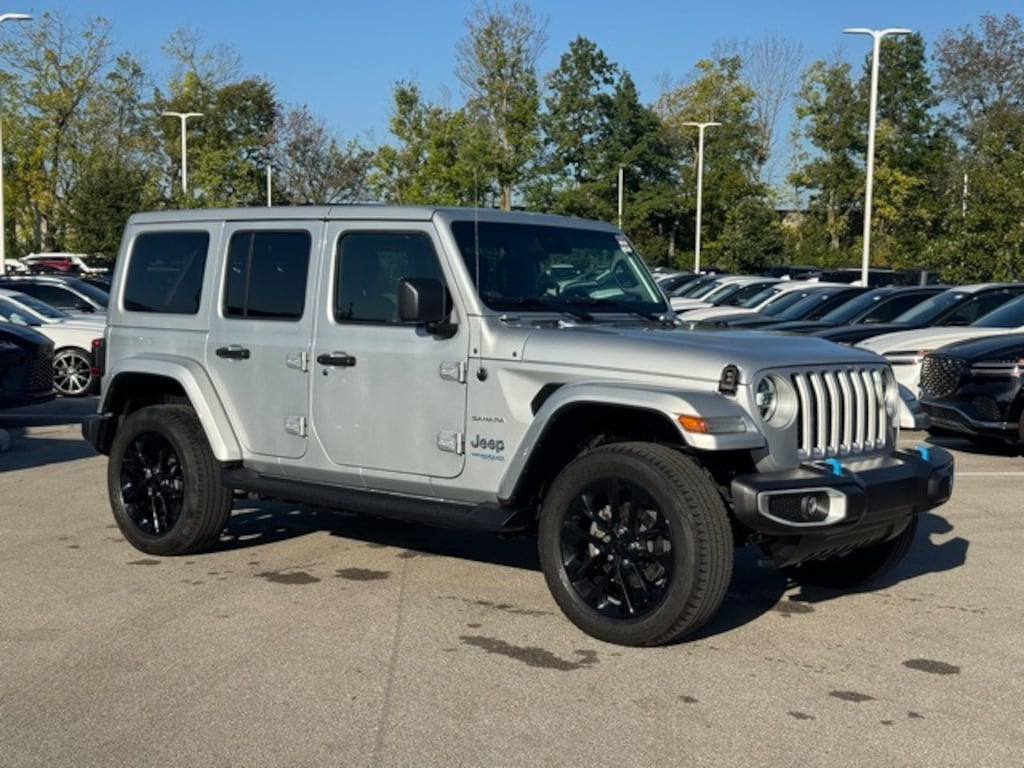 Used 2022 Jeep Wrangler Unlimited 4xe Sahara SUV
