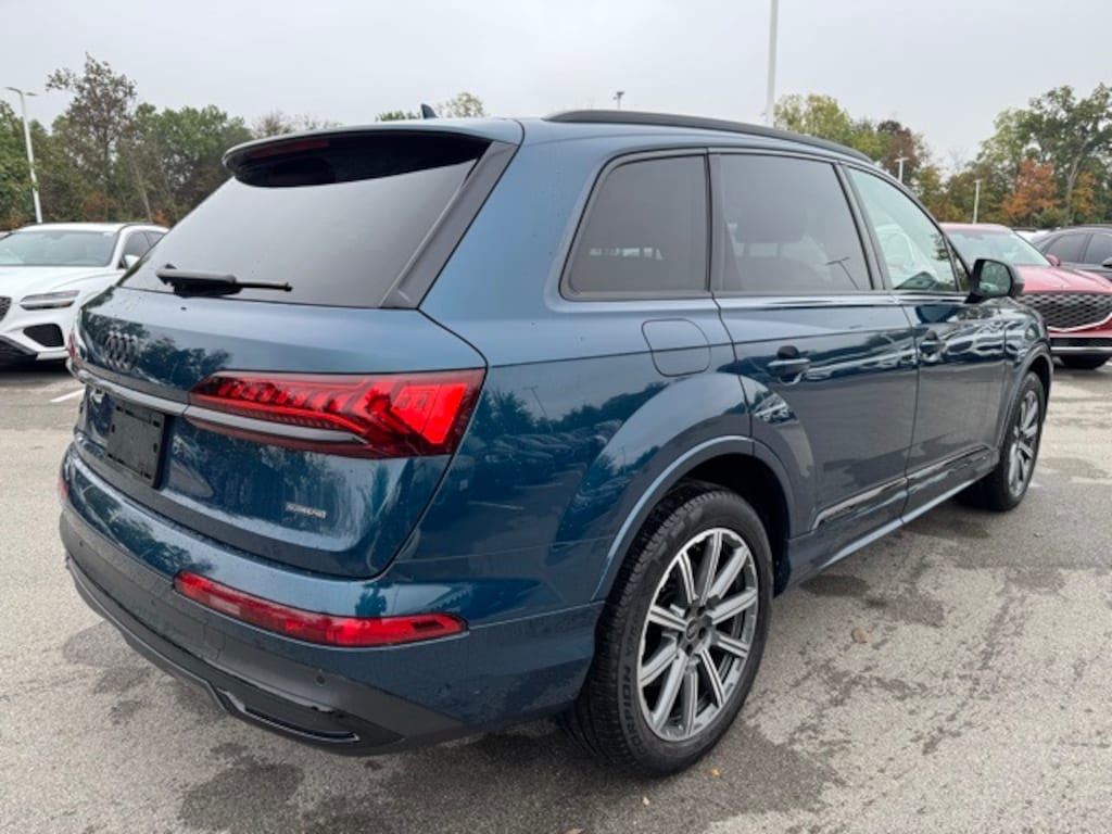 Used 2022 Audi Q7 45 Premium SUV