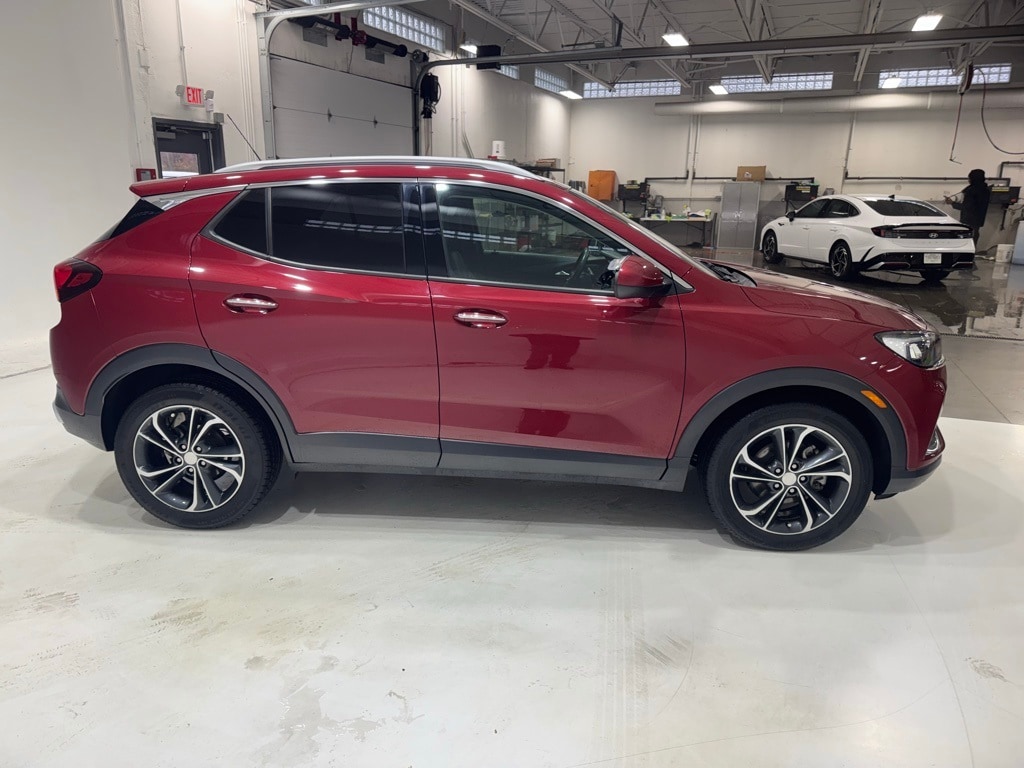 2020 Buick Encore GX Essence's photo