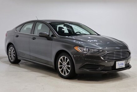 2017 Ford Fusion SE Sedan