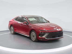 2025 Hyundai Sonata Hybrid Limited Sedan