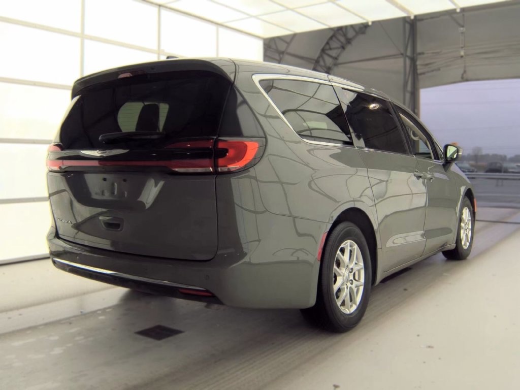 Used 2023 Chrysler Pacifica Touring L Van Passenger Van