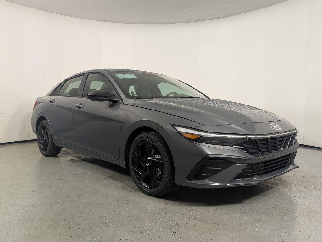 New 2026 Hyundai Elantra SEL Sport Sedan