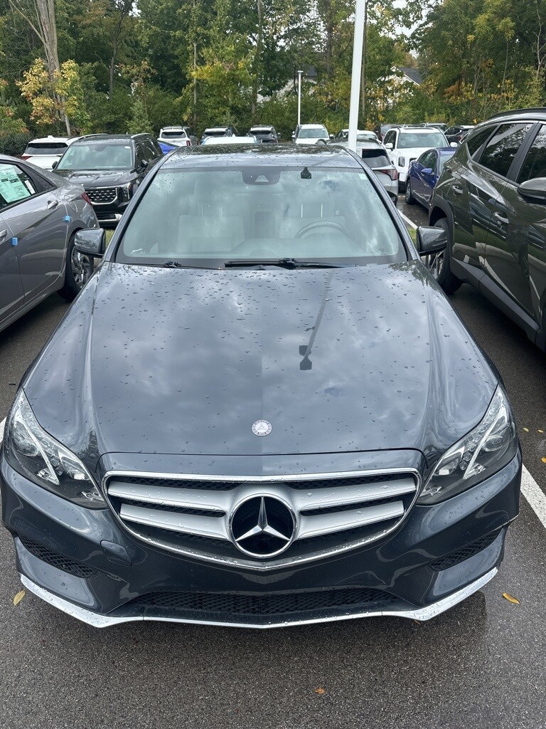 2014 Mercedes Benz E 350 4MATIC photo 2