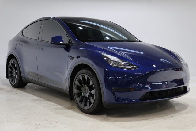 2023 Tesla Model Y Long Range Dual Motor All-Wheel Drive's photo