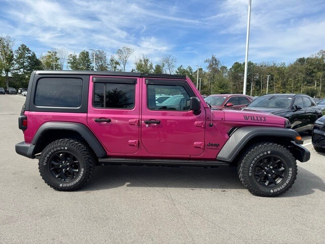 2022 Jeep Wrangler Unlimited Sport photo 2