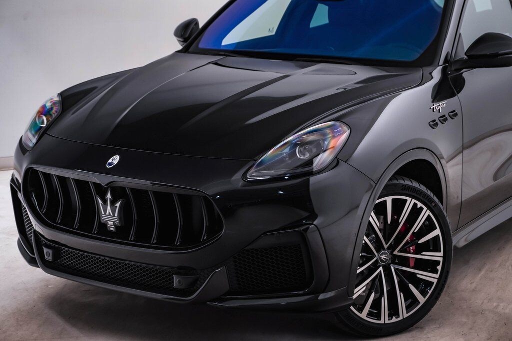 New 2025 Maserati Grecale Trofeo SUV
