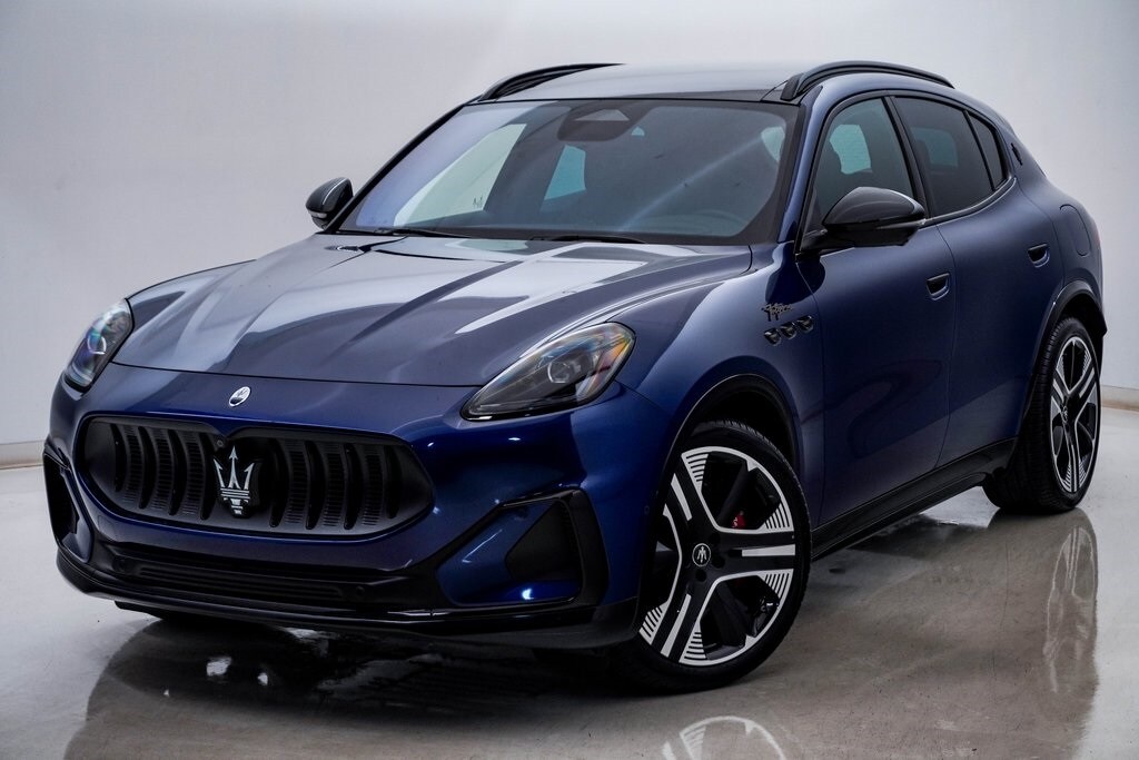 Certified 2025 Maserati Grecale Folgore SUV
