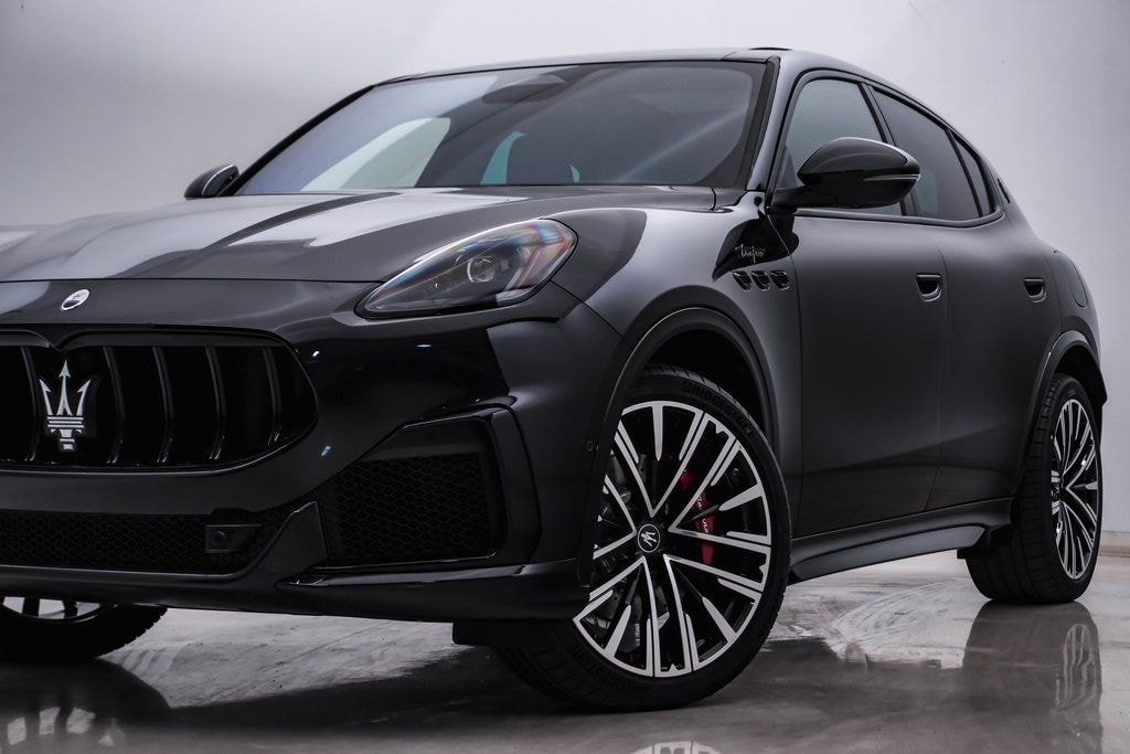 New 2025 Maserati Grecale Trofeo SUV