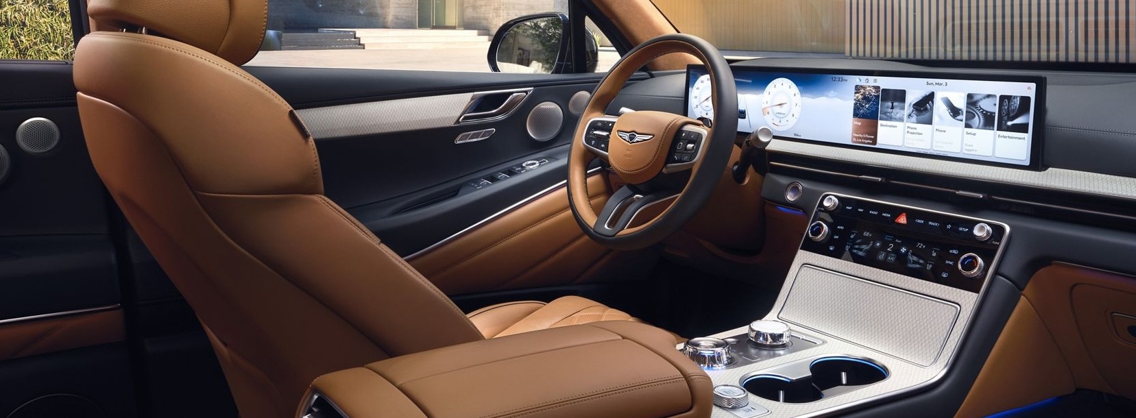 Genesis GV80 near St. Louis