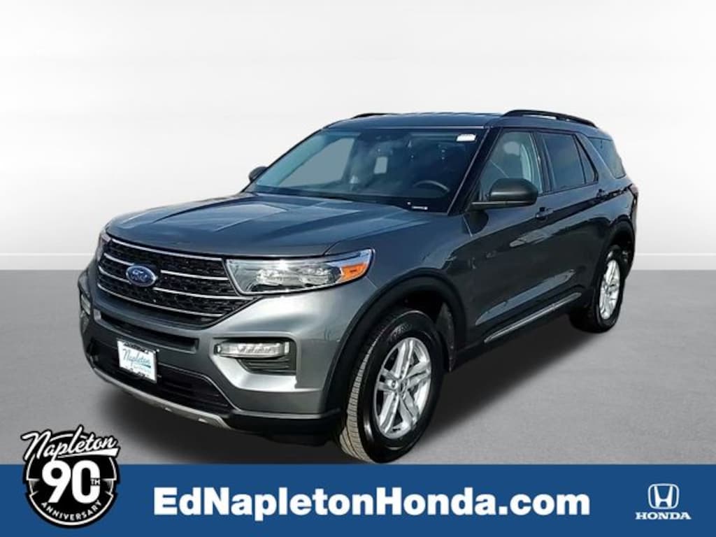Used 2024 Ford Explorer XLT Sport Utility