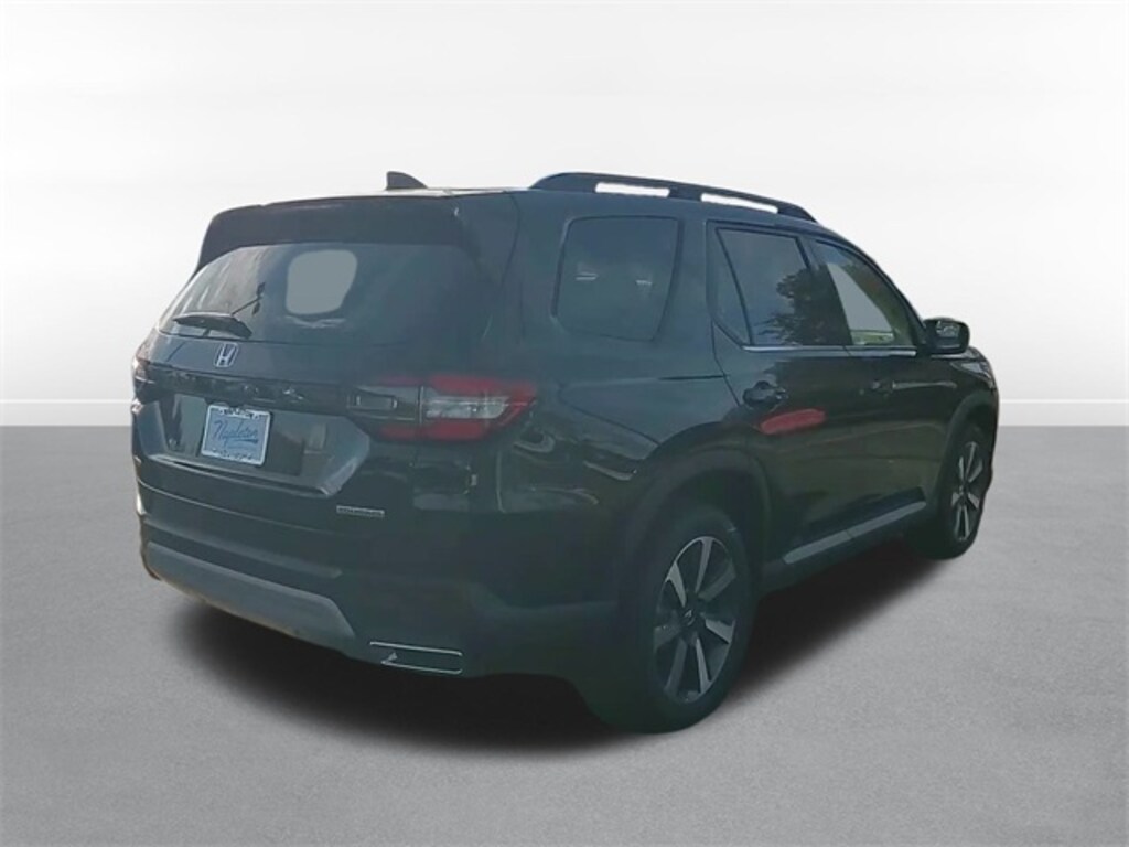 New 2025 Honda Pilot Touring SUV
