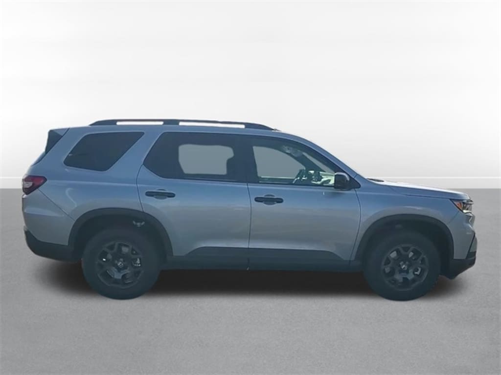 New 2025 Honda Pilot TrailSport SUV